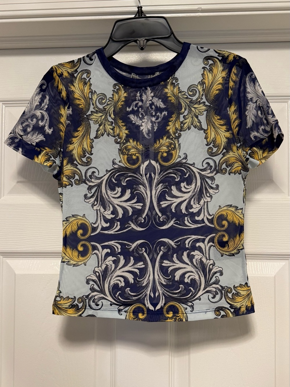 Alice + Olivia Tess Mesh  Crop Tee Small